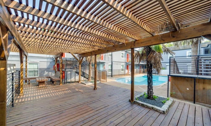 Hyde Park Apartamento | Cozy 2BR Near UT Hyde Park Evonify
