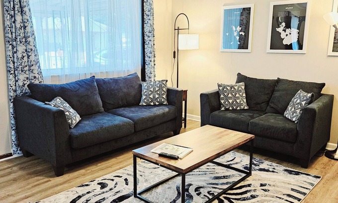 Westland Casa | Cozy 3 bed 1 bath entire house- up to 6 people