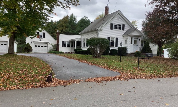 Westbrook Casa | Cozy 3 Bedroom Farmhouse Master bedroom w/private Bath