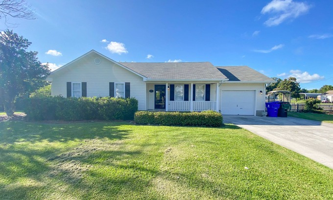 Morehead City Casa | Cozy 3 Bedroom Home Central To Beaufort