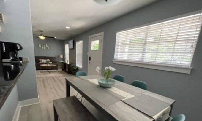 Parker Lane Casa | Cozy 3 Bedroom Home