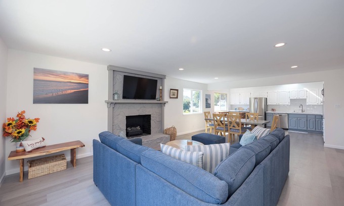 El Granada Casa | Cozy 3-bedroom home, close to Beach, Ocean View