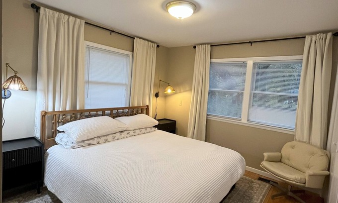 Northeast Ithaca Casa | Cozy 3-bedroom house in charming Ithaca with AC, WiFi