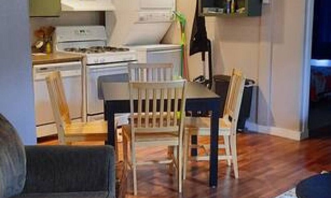 La Grande Condominio | Cozy 3 bedroom private apartment near downtown