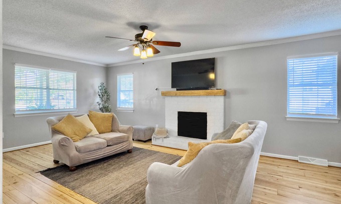 North Charleston Casa | Cozy 3-bedroom home away from home - pet-friendly, king bed, game room