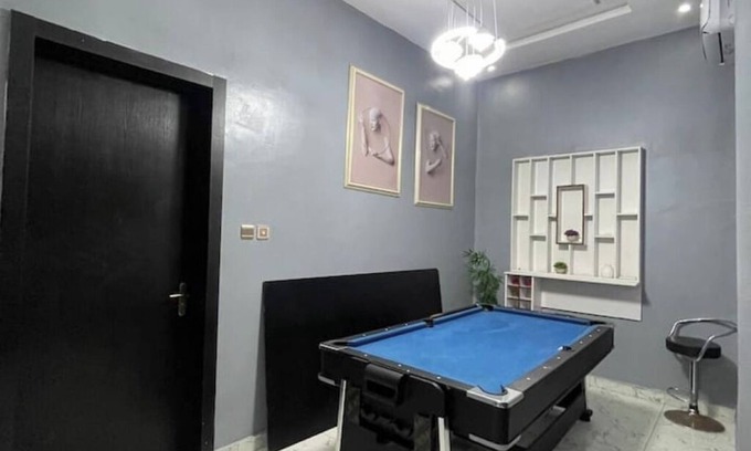 Lagos Apartamento | Cozy 3 BR Apartment orchid lekki.