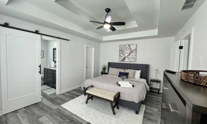 Loganville Casa | Cozy 3 BR House With Yard Near Tribble Mill Park