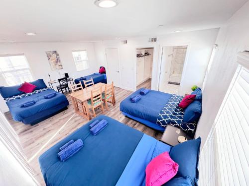 Mid City Apartamento | Cozy 3 BR Townhouse with Balcony