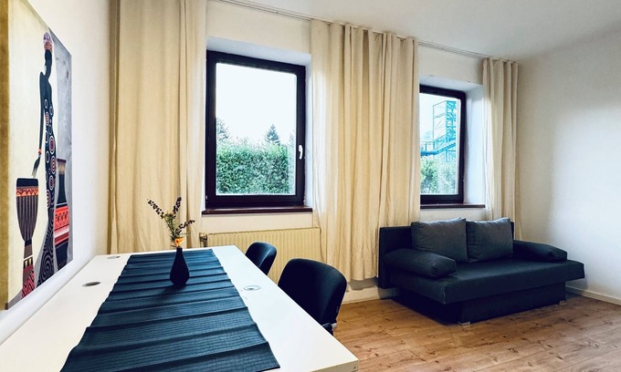 Meidling Apartamento | Cozy 3BR Apt with Garden Sleeps 10