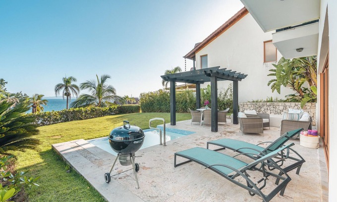 Puerto Bahia Villa | Villa with ocean view/bbq/pool in Samana