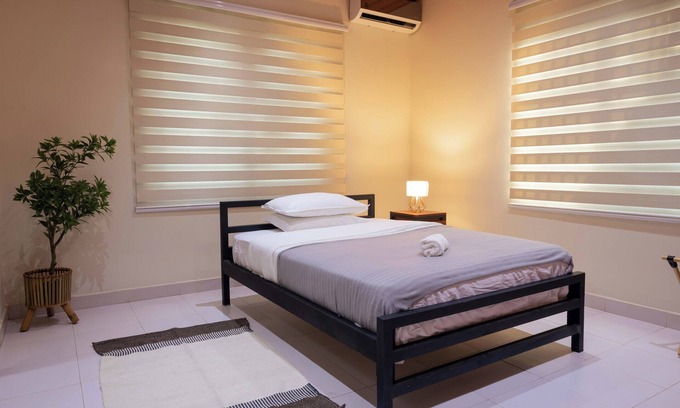 Nungua Casa | Cozy 4-Bedroom Townhouse in Community 25, Tema