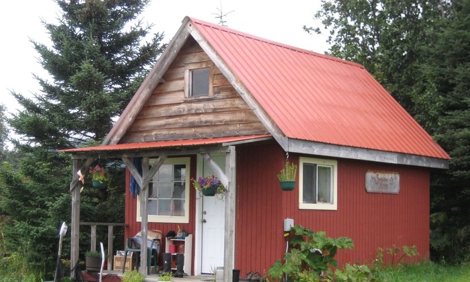 Kachemak Cabina | Acogedora cabaña para 4 personas en el histórico Santuario de aves marinas de Seaside Farm