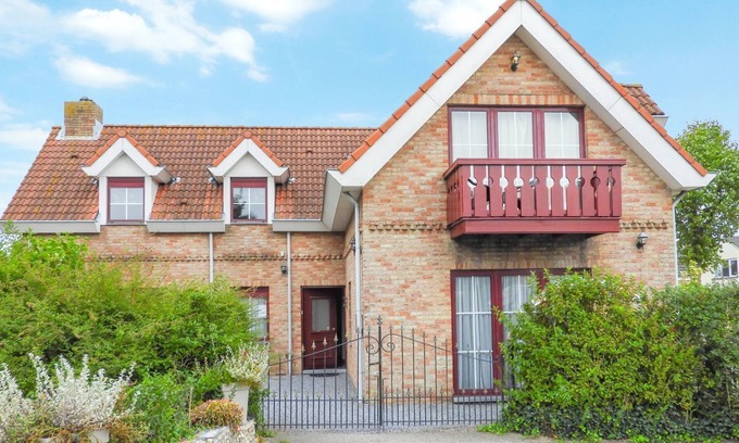 Groede Casa | Cozy 4-person holiday apartment at the center of Groede, near the beach