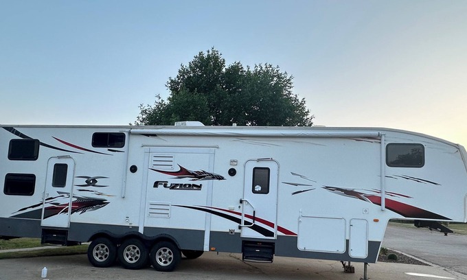 Scobey Casa | Cozy 40ft 5th wheel