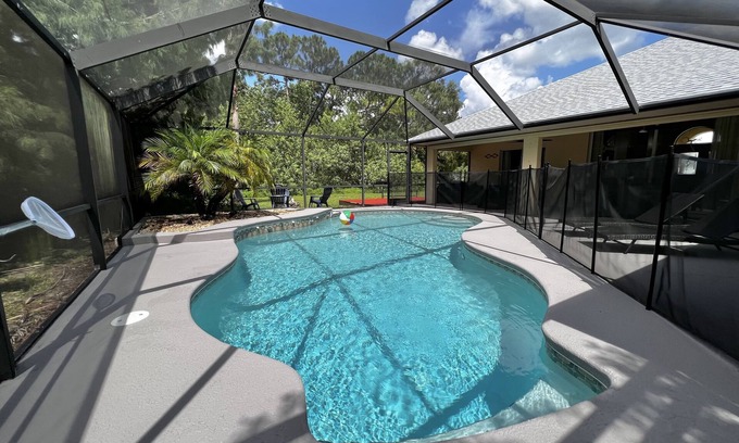 Port Saint Lucie Villa | Cozy 4BR Home w/ Solar heated Pool, BBQ, & Bonfire
