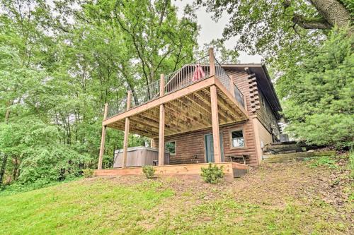 Shipshewana Casa | Cozy Amish Country Cabin on Shipshewana Lake!