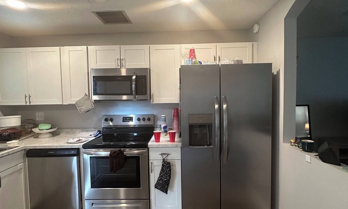 New Port Richey Casa | Cozy and clean 1-bedroom house with WiFi, AC in enchanting New Port Richey
