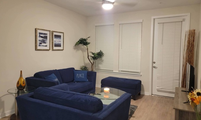 Longwood Apartamento | Cozy and Convenient sleeps 4