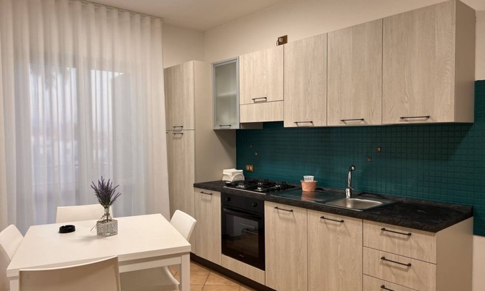 Fuscaldo Apartamento | Acogedor y moderno apartamento junto al mar.