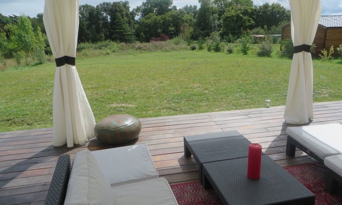 Tavers Casa | Casa acogedora y moderna, tranquila, con piscina privada, cerca del centro de Tavers