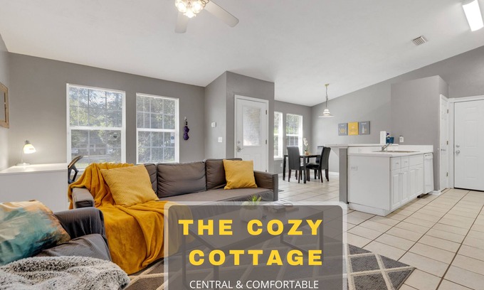 Tallahassee Casa | ❤️💛 Cozy and Spacious Cottage ⭐️ Comfortable ⭐️ Spacious ⭐️ Next to FSU ❤️💛