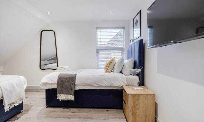 St. Leonard's Apartamento | Cozy and Stylish 2 BR flat in Greater London