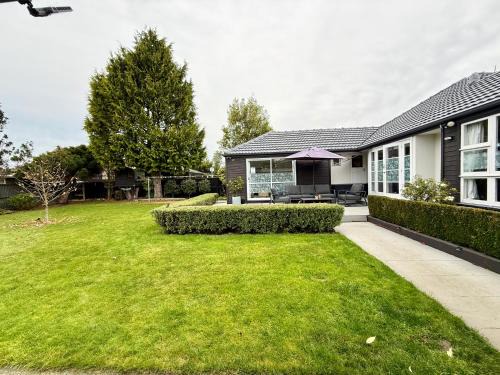Christchurch Casa | Cozy and sunny room near City To Seapath