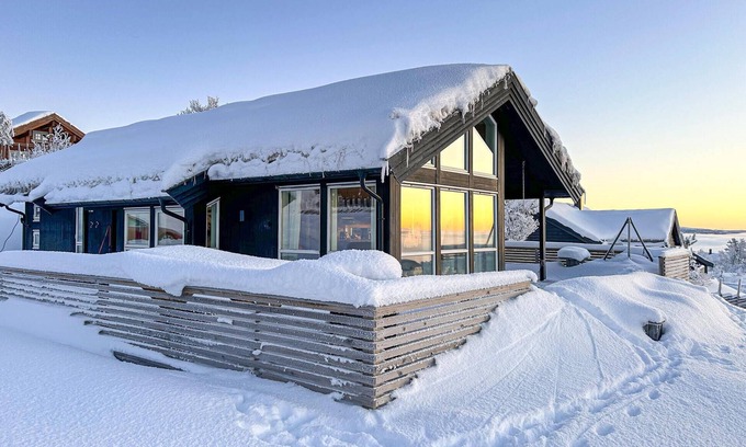 Etnedal Casa | Cozy and welcoming cottage with beautiful panoramic views over the countryside.