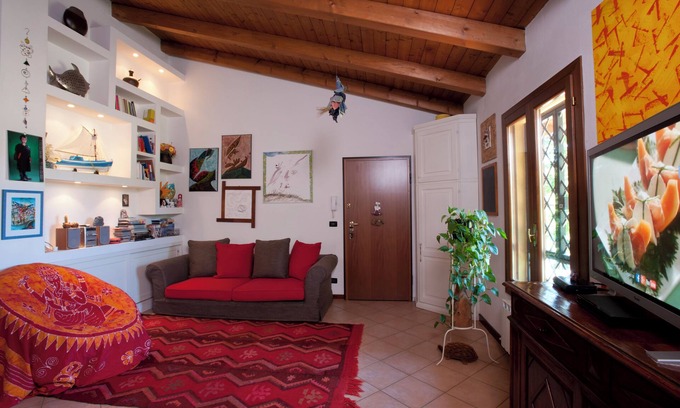 Farneto Apartamento | Cozy apartment in natural park, near Fair, FICO,Bellaria Hospital