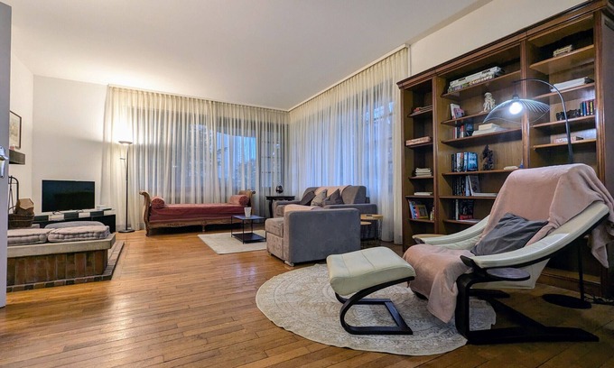 Saint-Die Apartamento | Apartamento acogedor en Saint-Dié-des-Vosges, parking y wifi incluidos