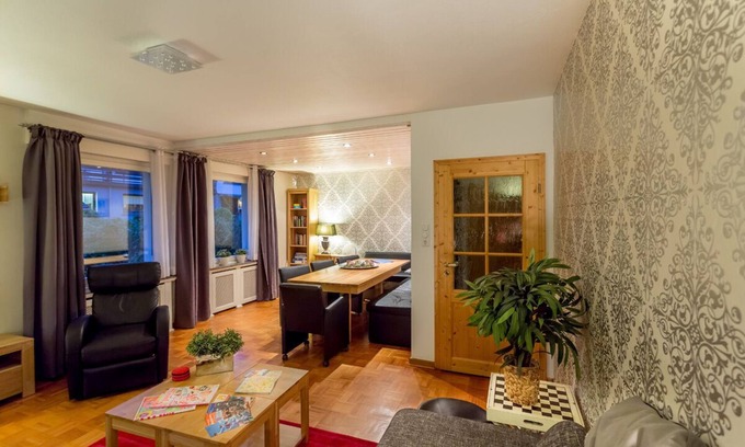 Silbach Apartamento | Acogedor apartamento con jardín para 8 personas.