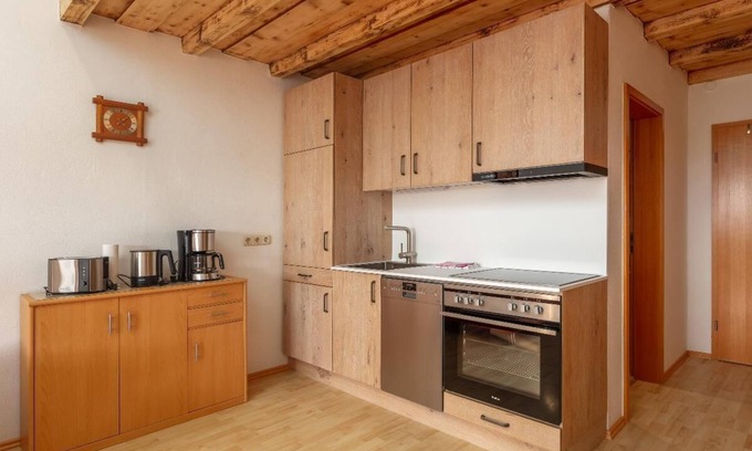 Waldmuenchen Apartamento | Cozy apartment (50sqm) with south-facing balcony and infrared sauna (for shared use)