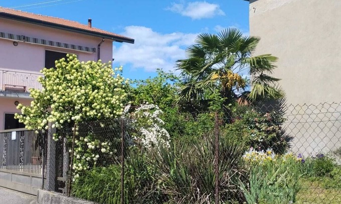 Mornago Apartamento | Cozy apartment a few km from Varese, pets allowed.