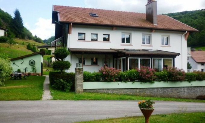 La Bresse Cabaña | Acogedor apartamento en La Bresse con terraza y vistas, cerca de la estación de esquí