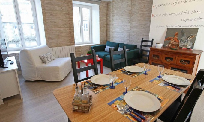 Segrie-Fontaine Apartamento | Acogedor apartamento en café cultural con jardín y bicicletas eléctricas, cerca de Condé-en-Normandie