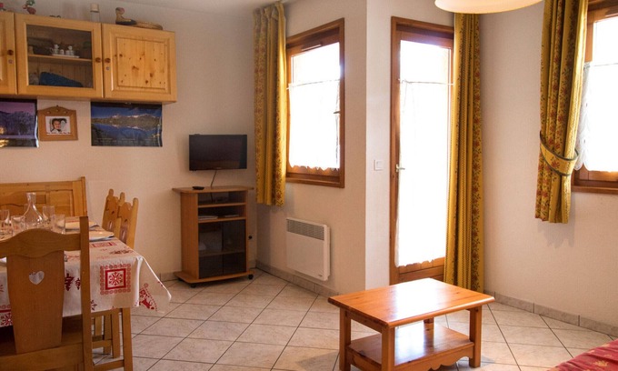 Aussois Apartamento | Apartamento acogedor en Aussois, 6 personas, incluye parking