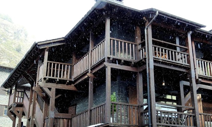 Incles Apartamento | Cozy apartment in El Tarter 45 m² with mountain view