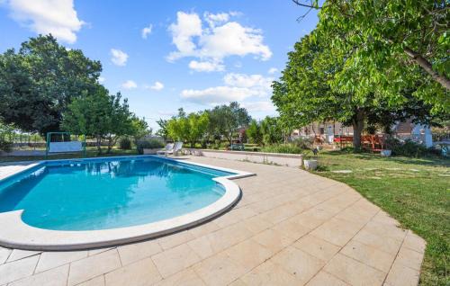Gradina Apartamento | Cozy Apartment In Lozovac With Wifi