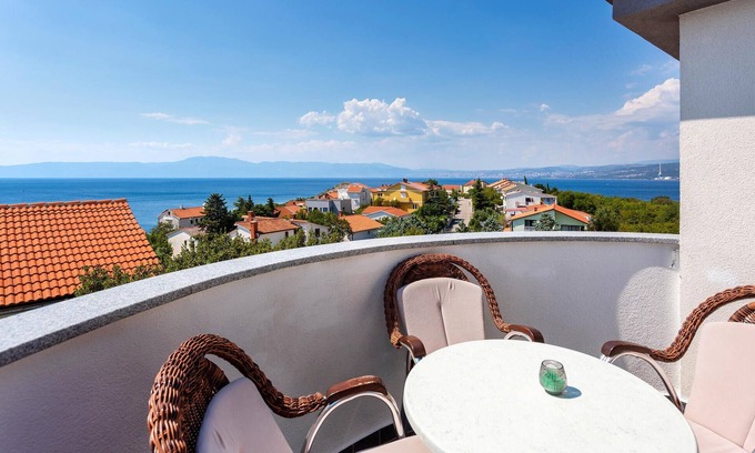 Municipality of Omisalj Apartamento | Acogedor apartamento en Omisalj con.