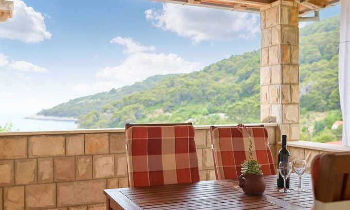 Saplunara Apartamento | Acogedor apartamento en Saplunara con.