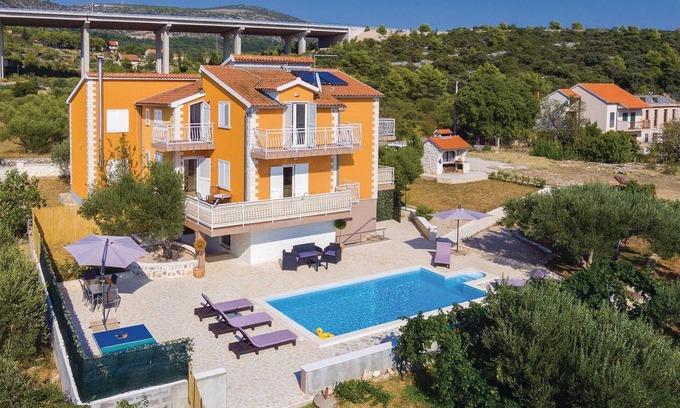 Sibenik Apartamento | Acogedor apartamento en Sibenik con.