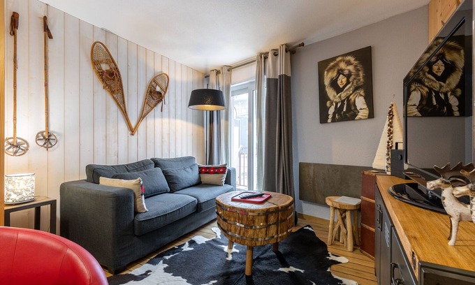 Cauterets Apartamento | ACOGEDOR APARTAMENTO RENOVADO CENTRO DE LA CIUDAD AVENIDA LECLERC WIFI Y APARCAMIENTO CUBIERTO PRIVADO