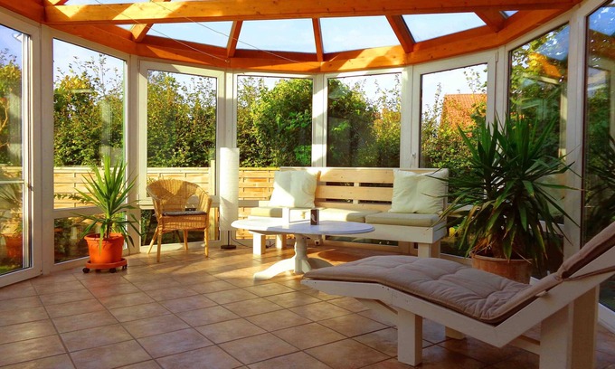 Horne Casa | Acogedor apartamento con jardín de invierno, chimenea y terraza ...