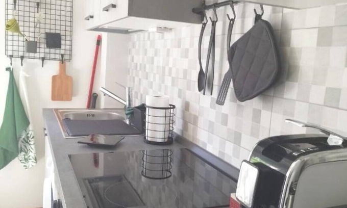 Province of Bologna Apartamento | Cozy app. strategically located for stadium, airport, unipol arena.