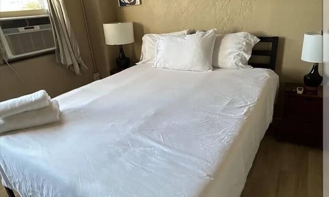 Westlake Apartamento | Cozy APT in the Heart of DTLA!
