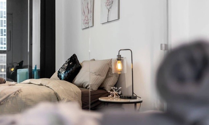 Carlton South Apartamento | Cozy Apt, Only a 5-min Walk to Victoria Market