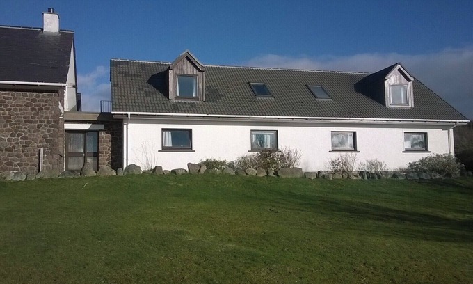 Drumchork Apartamento | Cozy Aultbea Apartment with Sea View