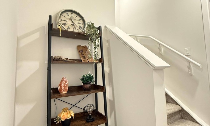 Airdrie Casa | Cozy Basement in Airdrie