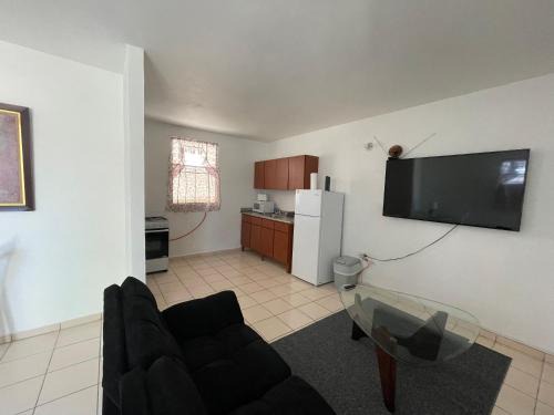 Levittown Apartamento | Cozy Basic Apartment in Levittown