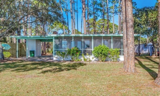Panacea Casa | Cozy bayfront farmhouse!